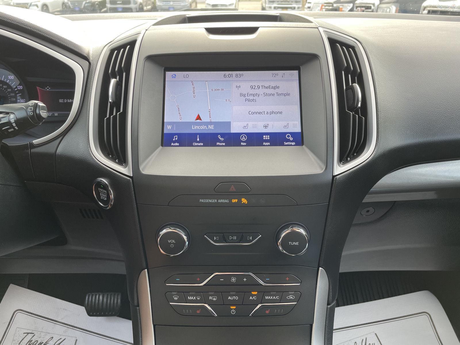 Vehicle photo 22