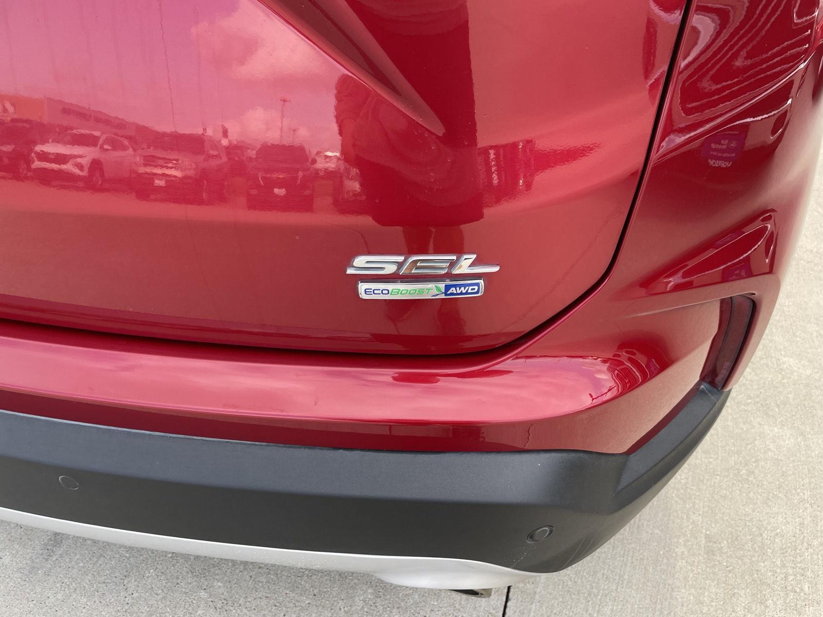 Vehicle photo 38