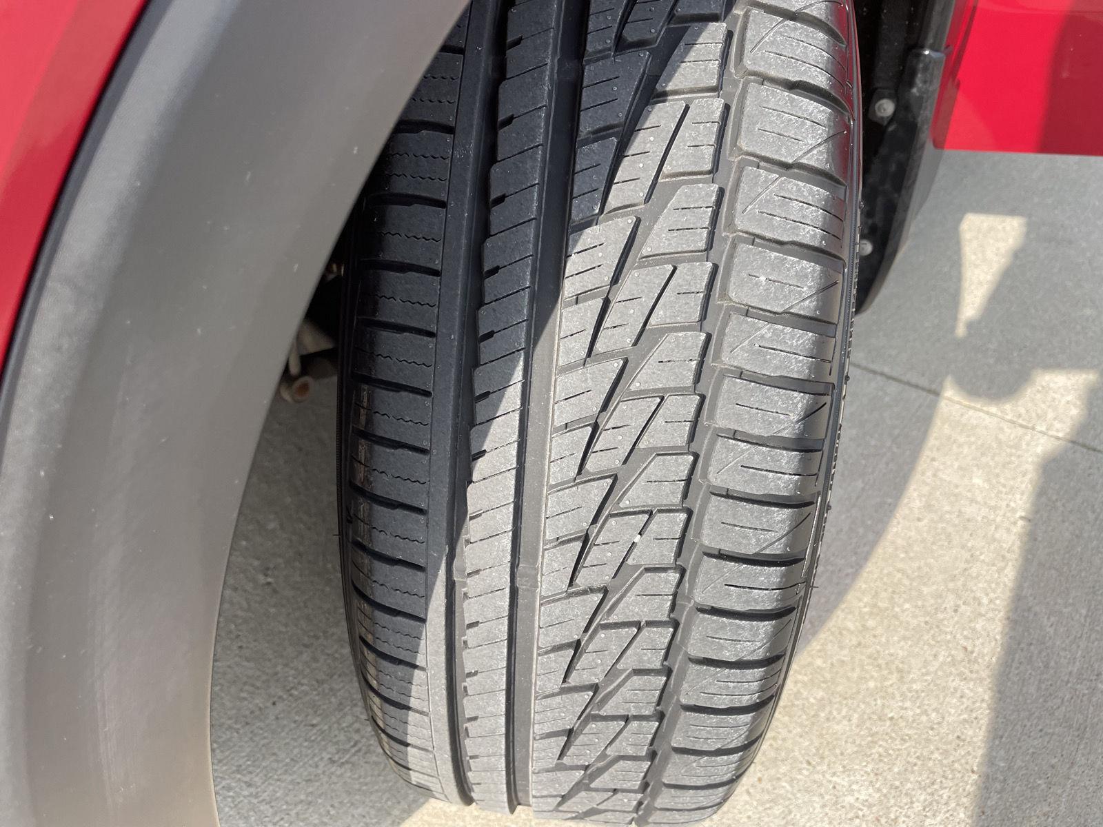 Vehicle photo 11