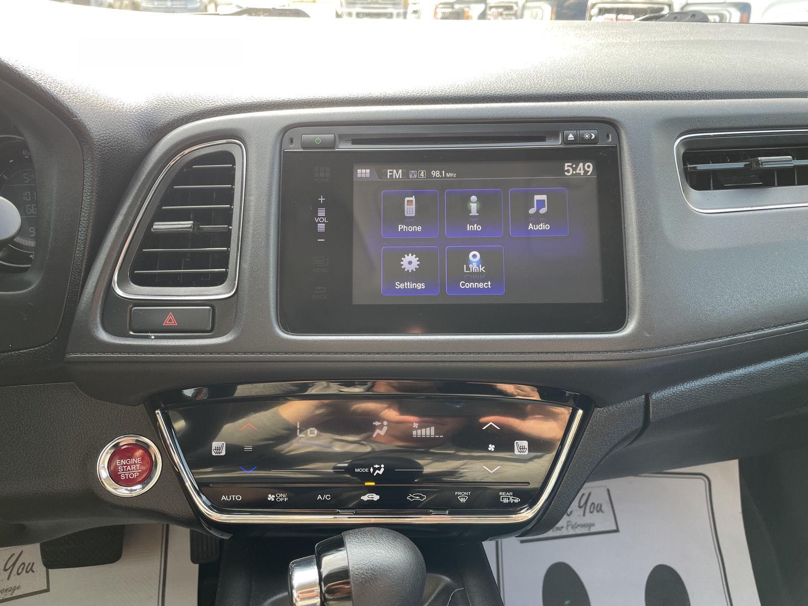 Vehicle photo 22