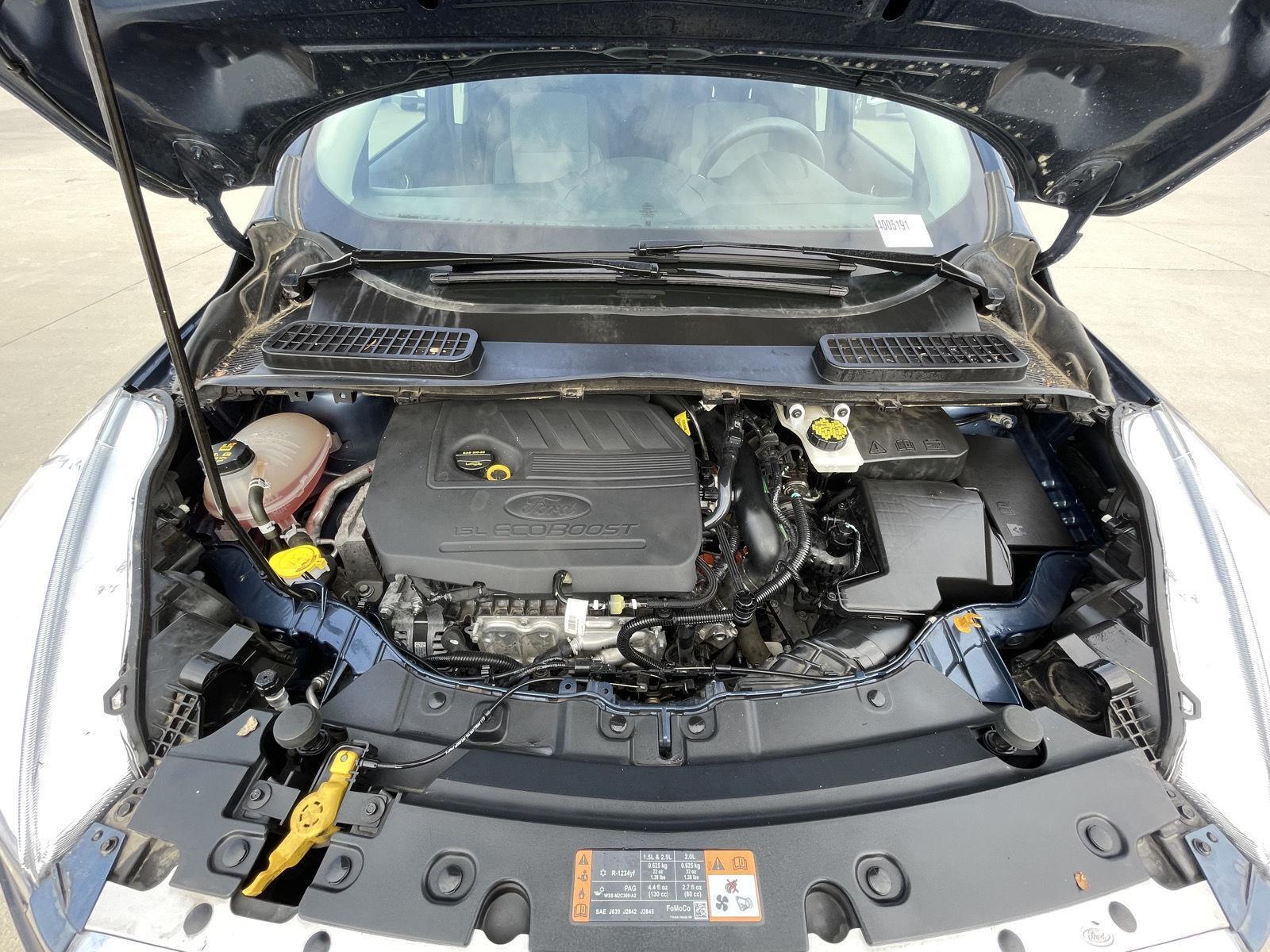 Vehicle photo 33