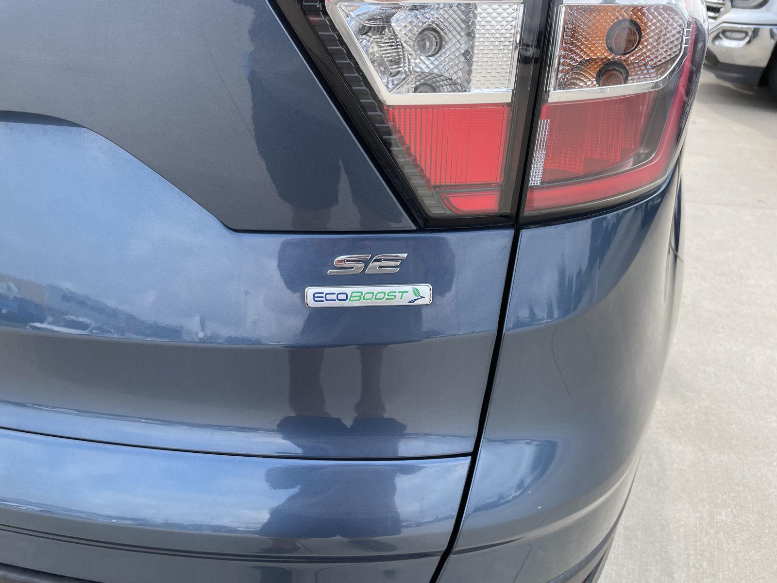 Vehicle photo 36