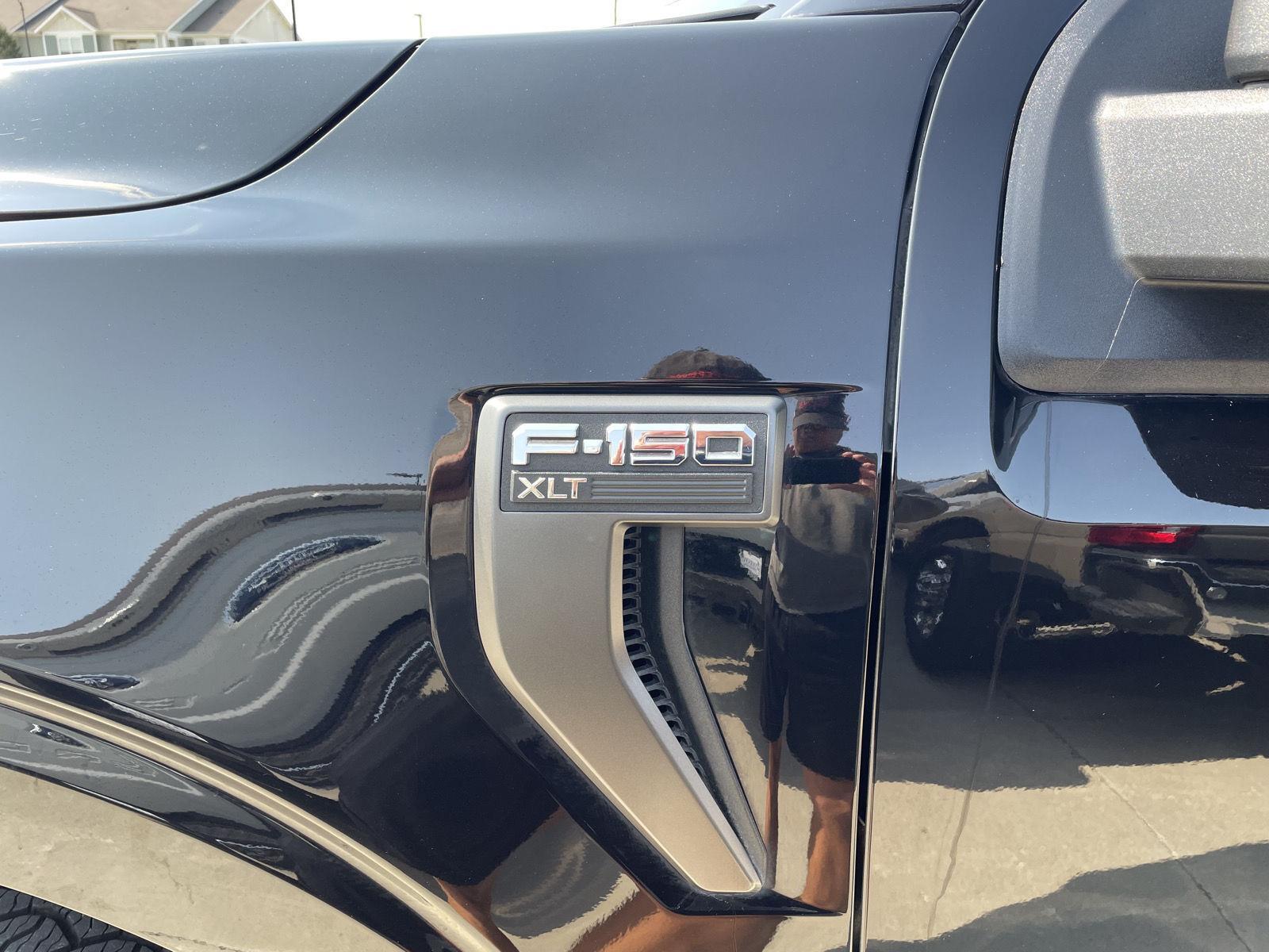 Vehicle photo 40