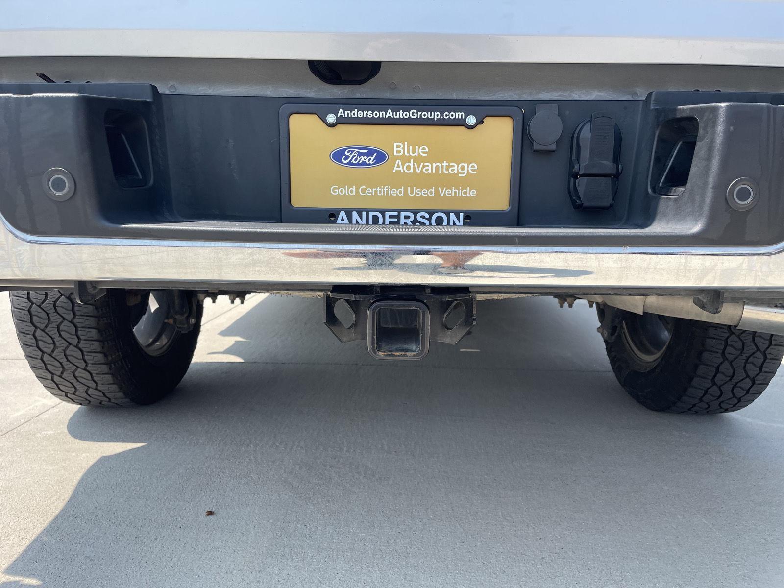 Vehicle photo 34
