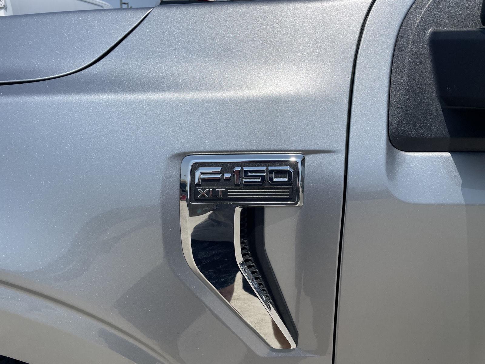 Vehicle photo 35
