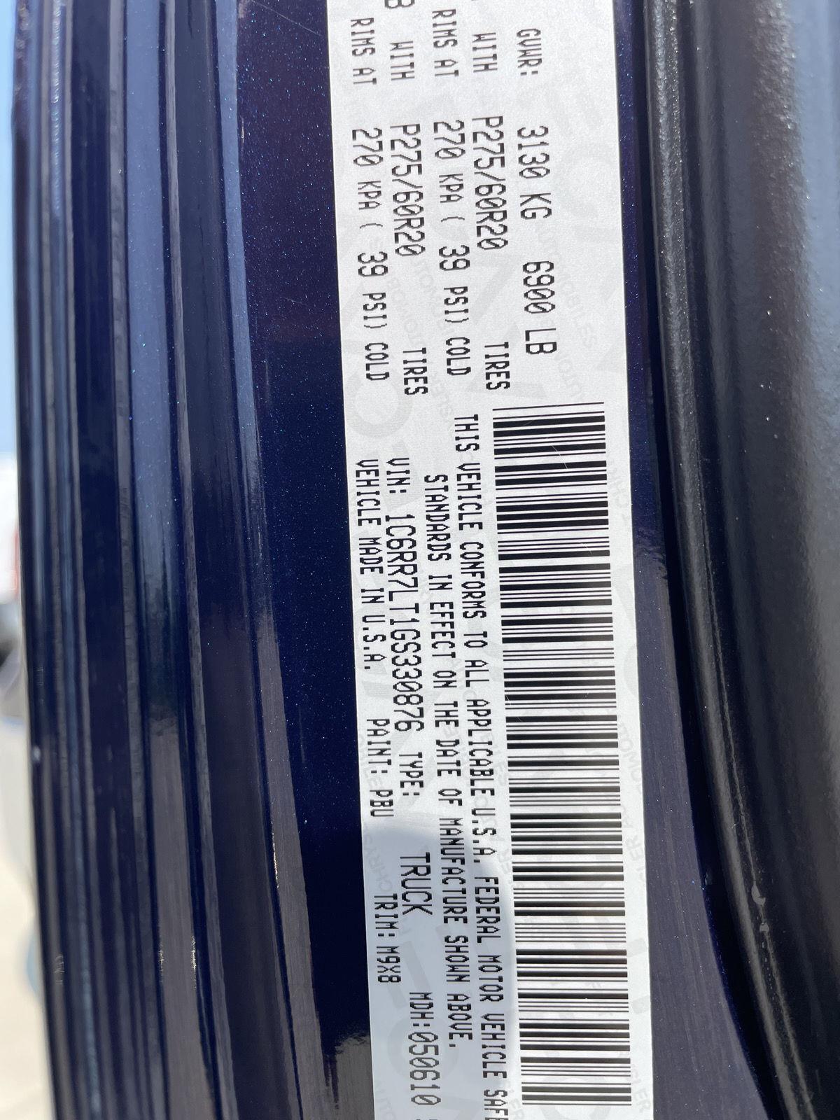 Vehicle photo 31