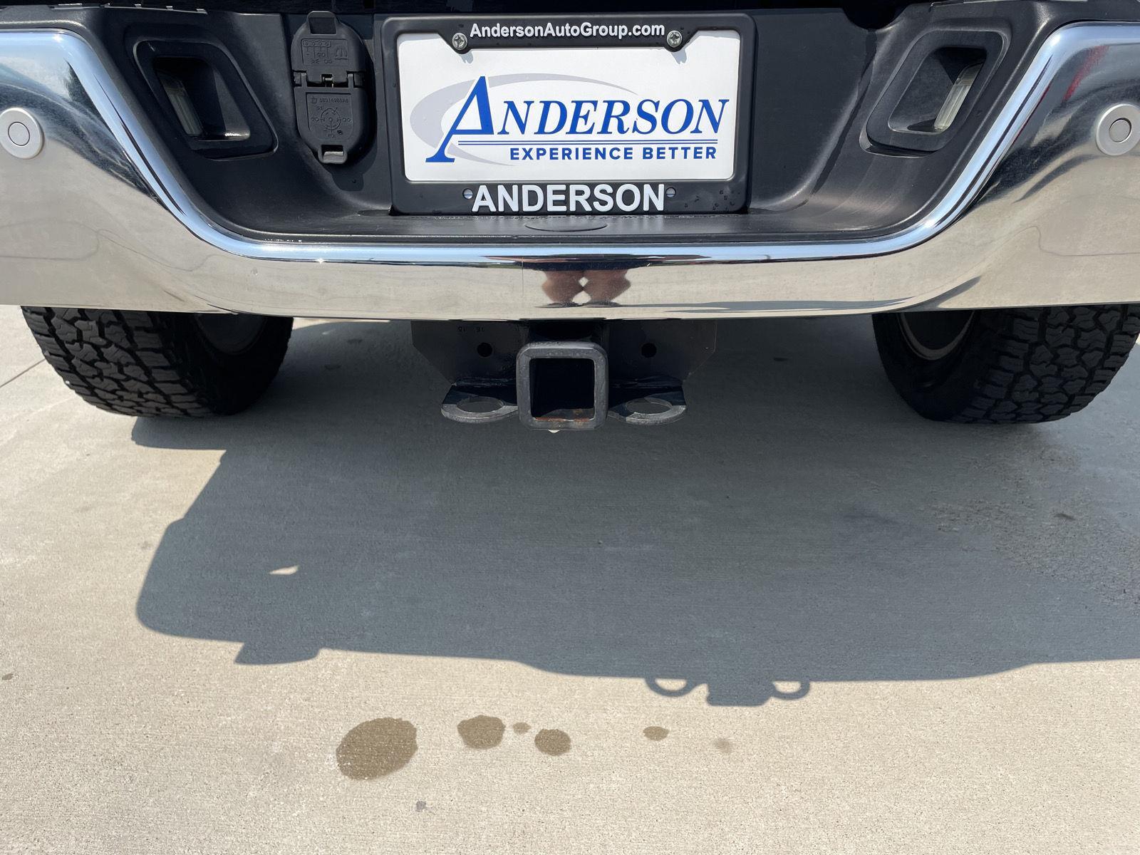 Vehicle photo 35