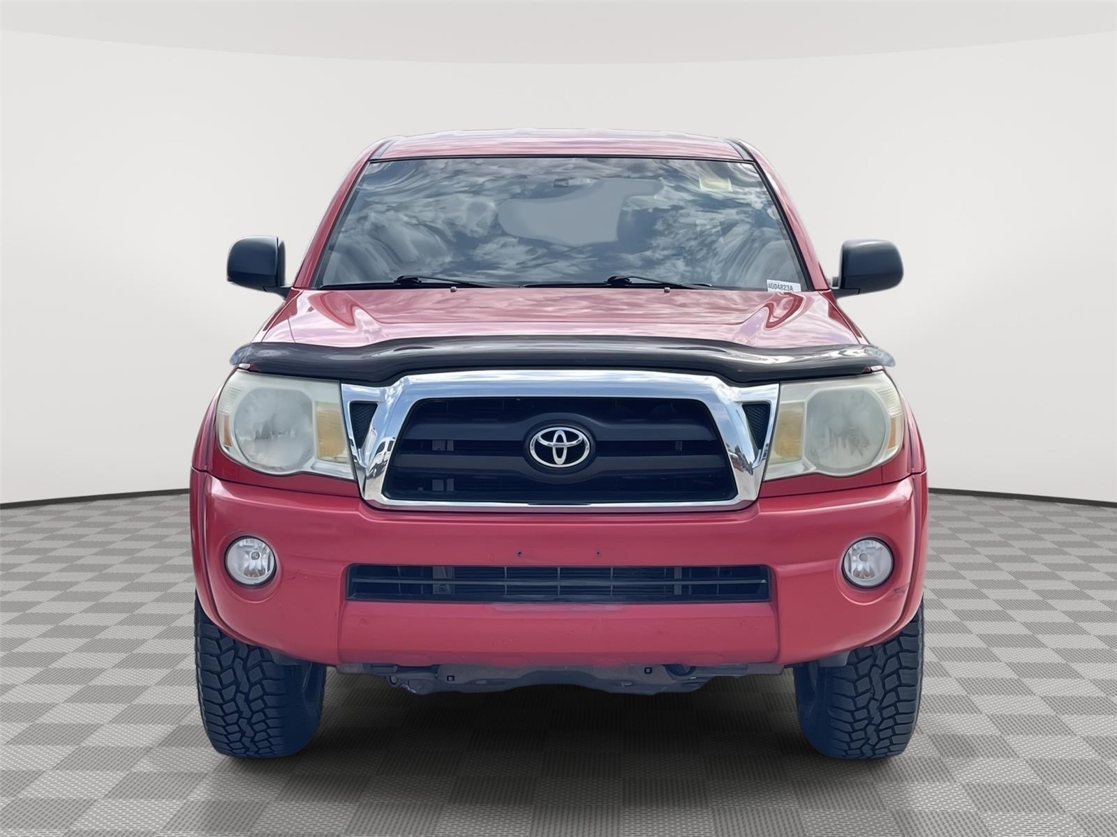 Vehicle photo 4