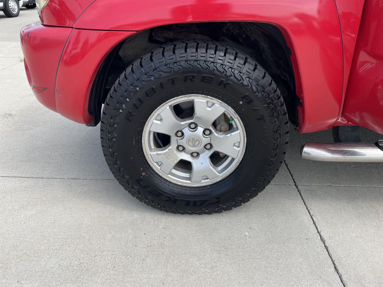 Vehicle photo 10