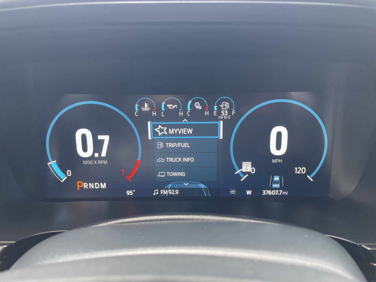 Vehicle photo 15