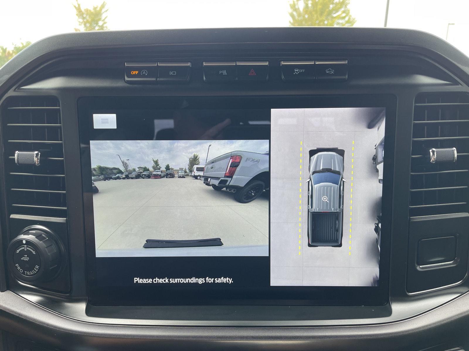 Vehicle photo 26