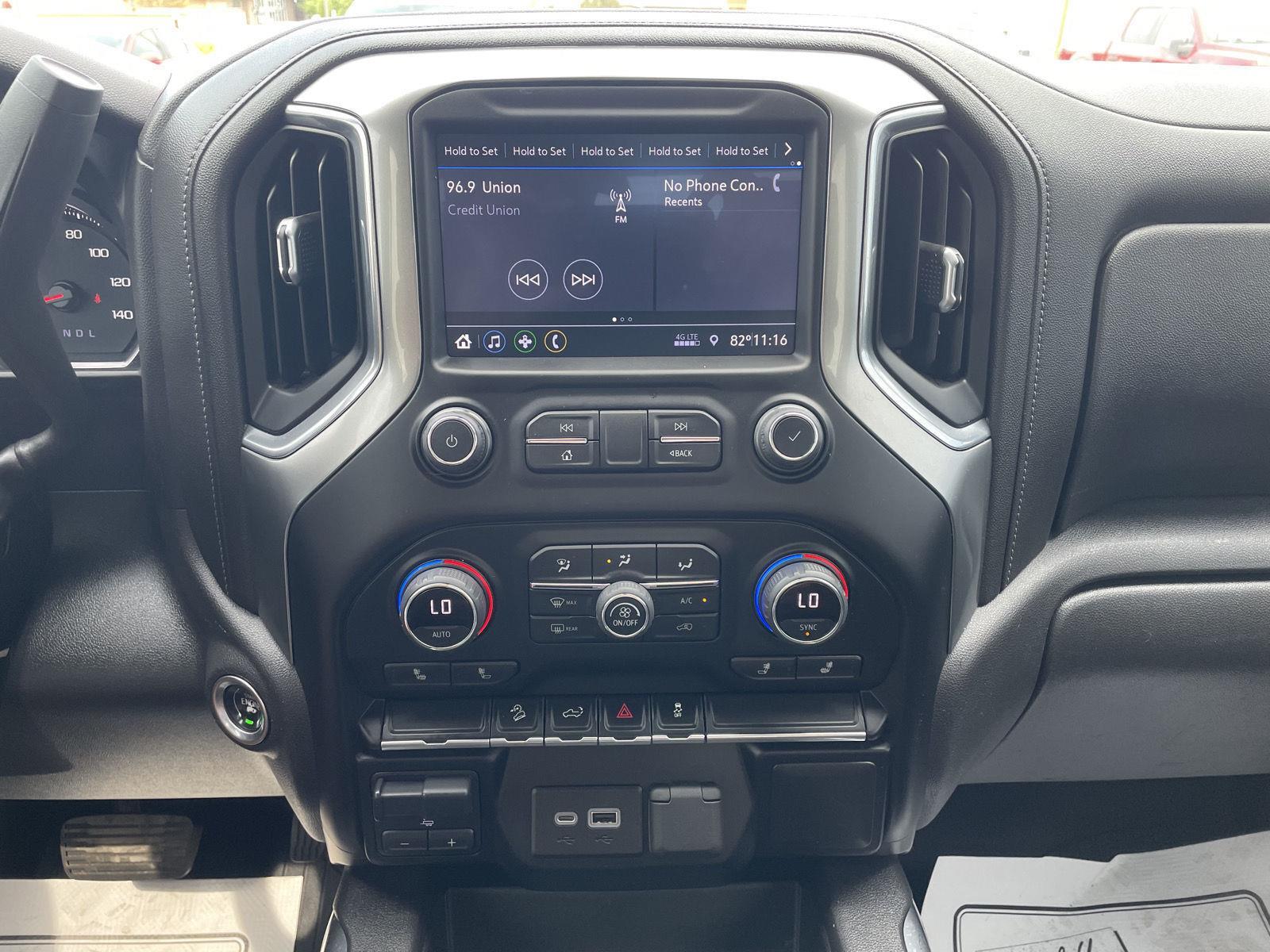 Vehicle photo 22