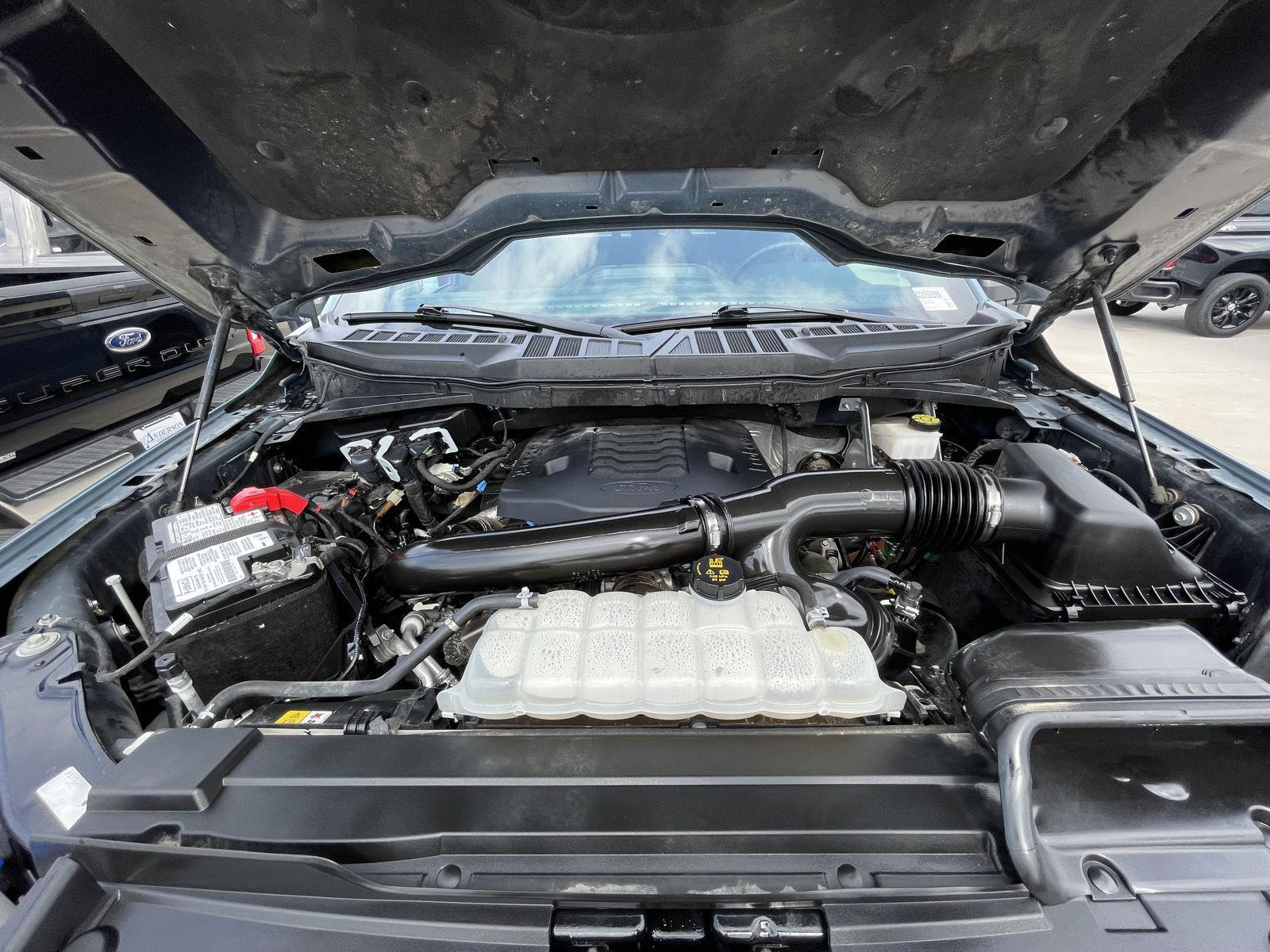 Vehicle photo 38