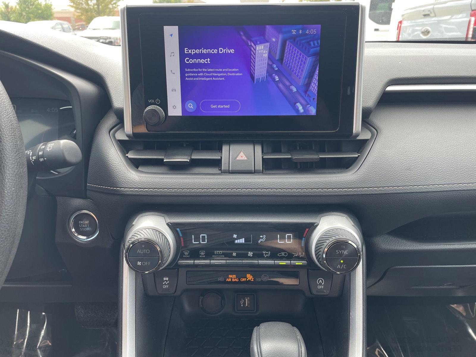 Vehicle photo 22