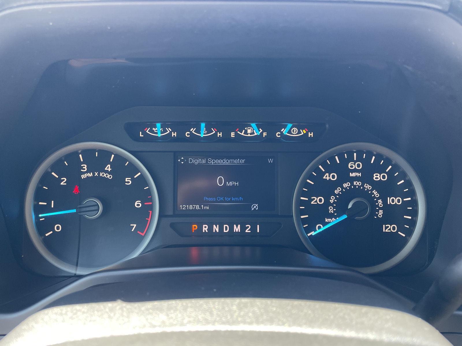 Vehicle photo 15