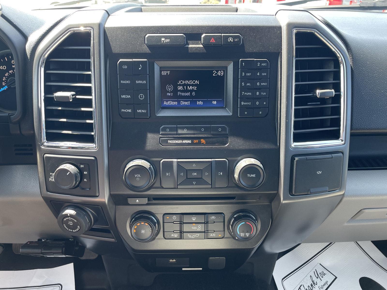 Vehicle photo 22