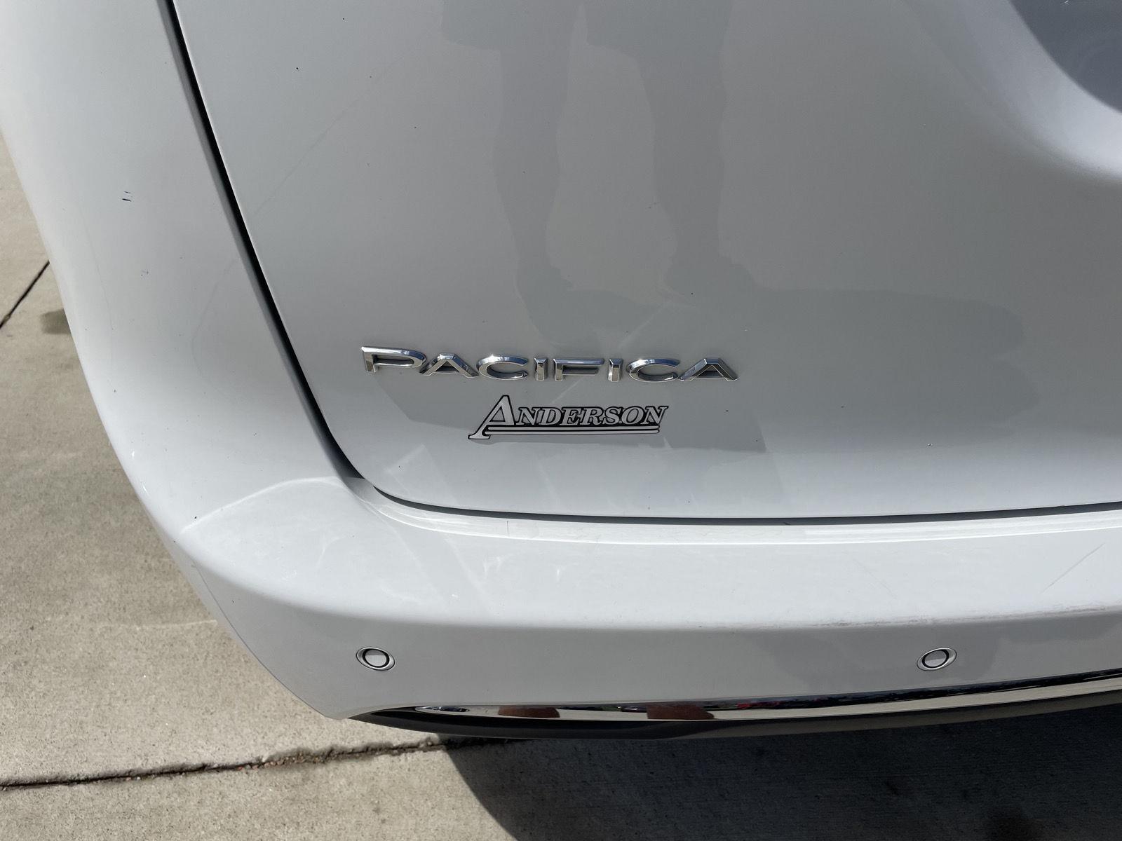 Vehicle photo 38