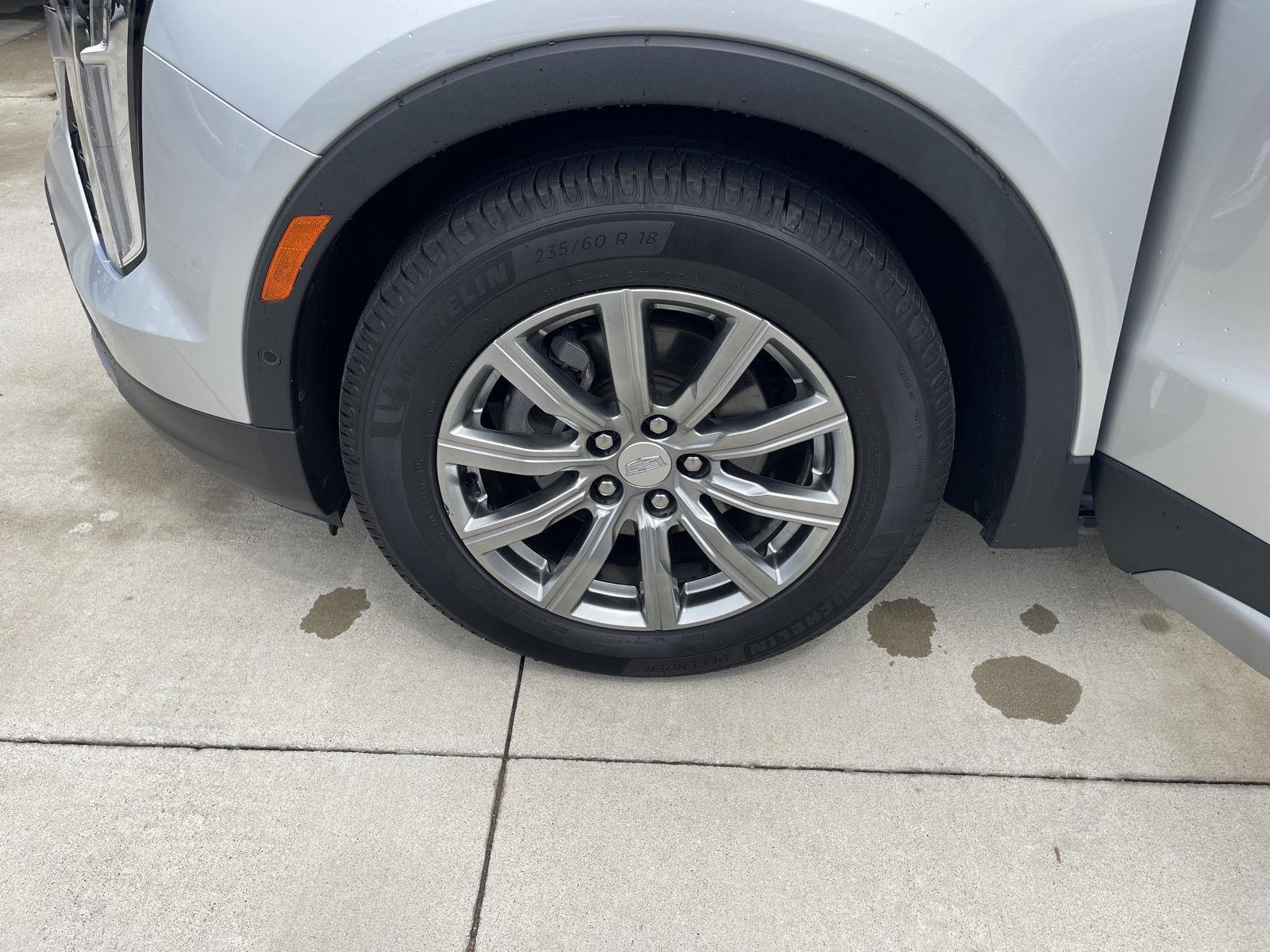 Vehicle photo 10