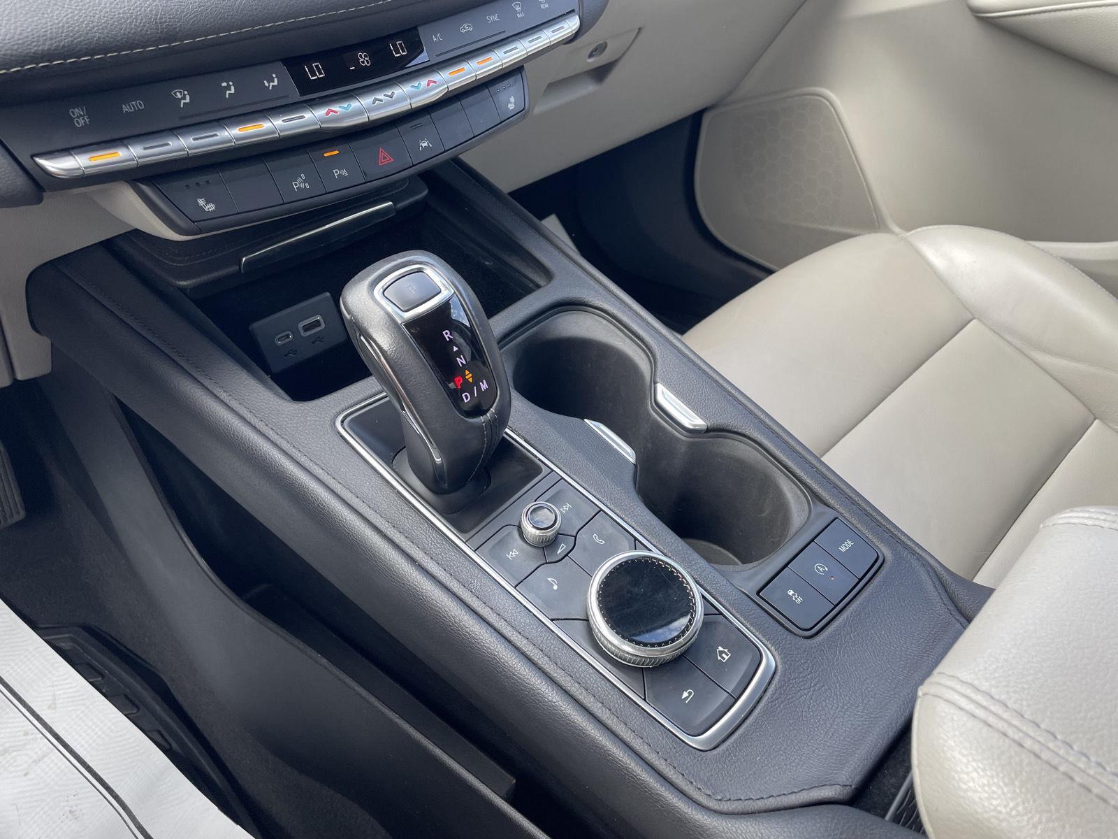 Vehicle photo 32