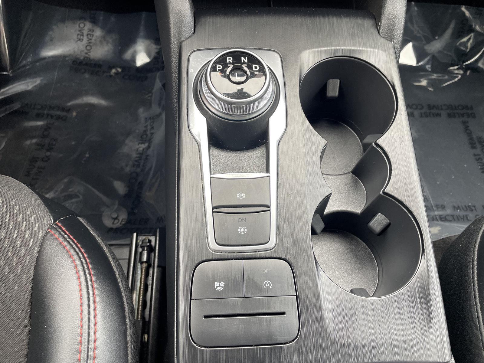 Vehicle photo 29