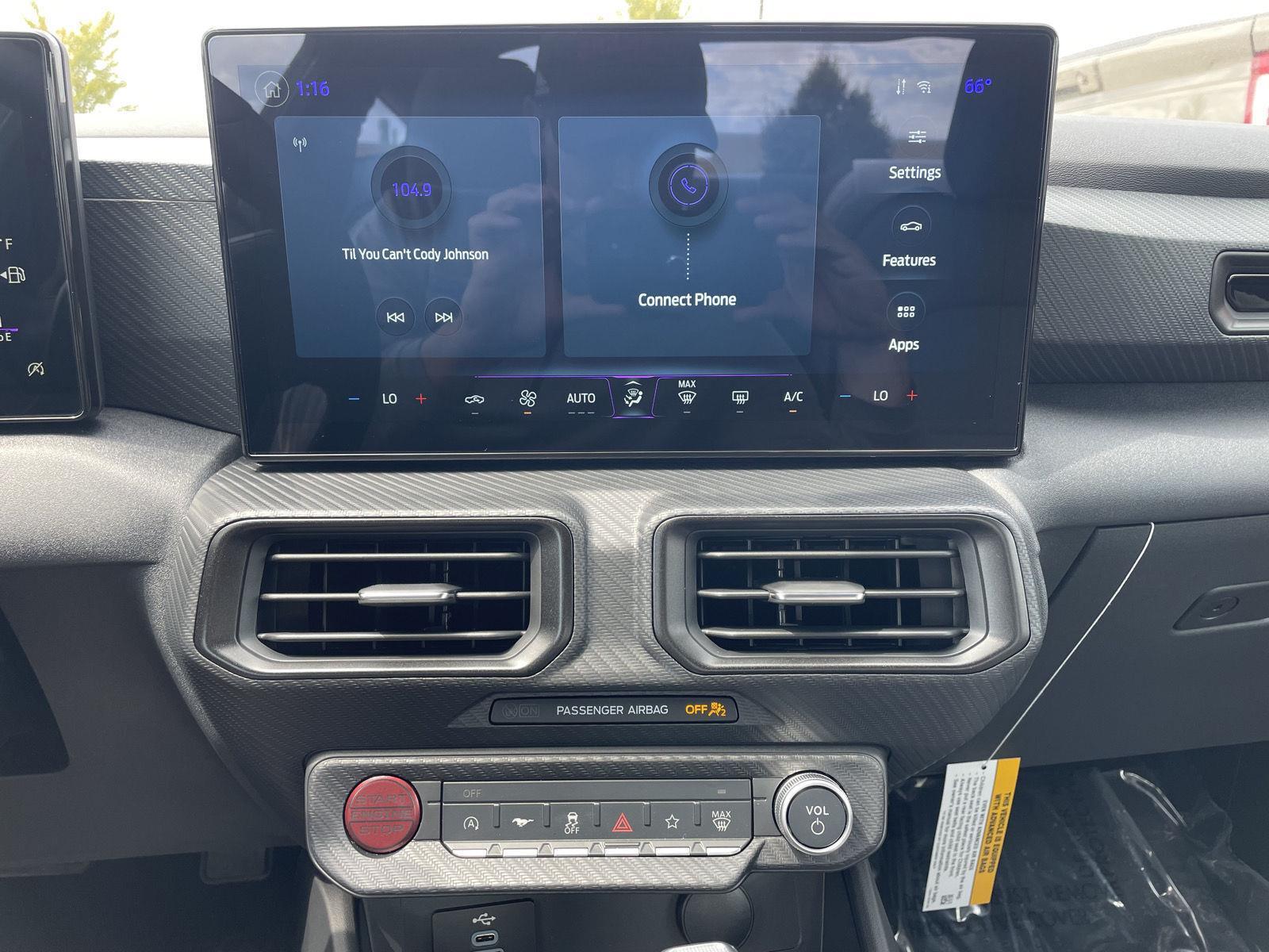 Vehicle photo 22