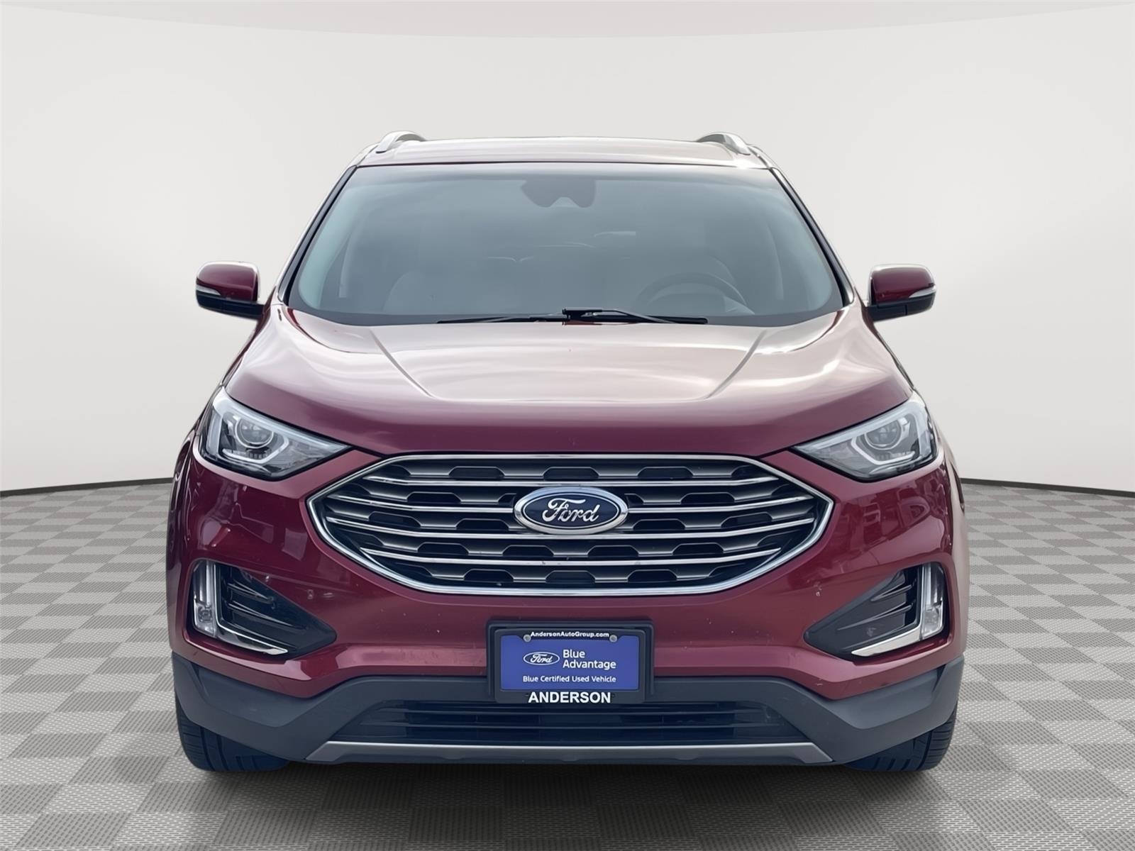Vehicle photo 4