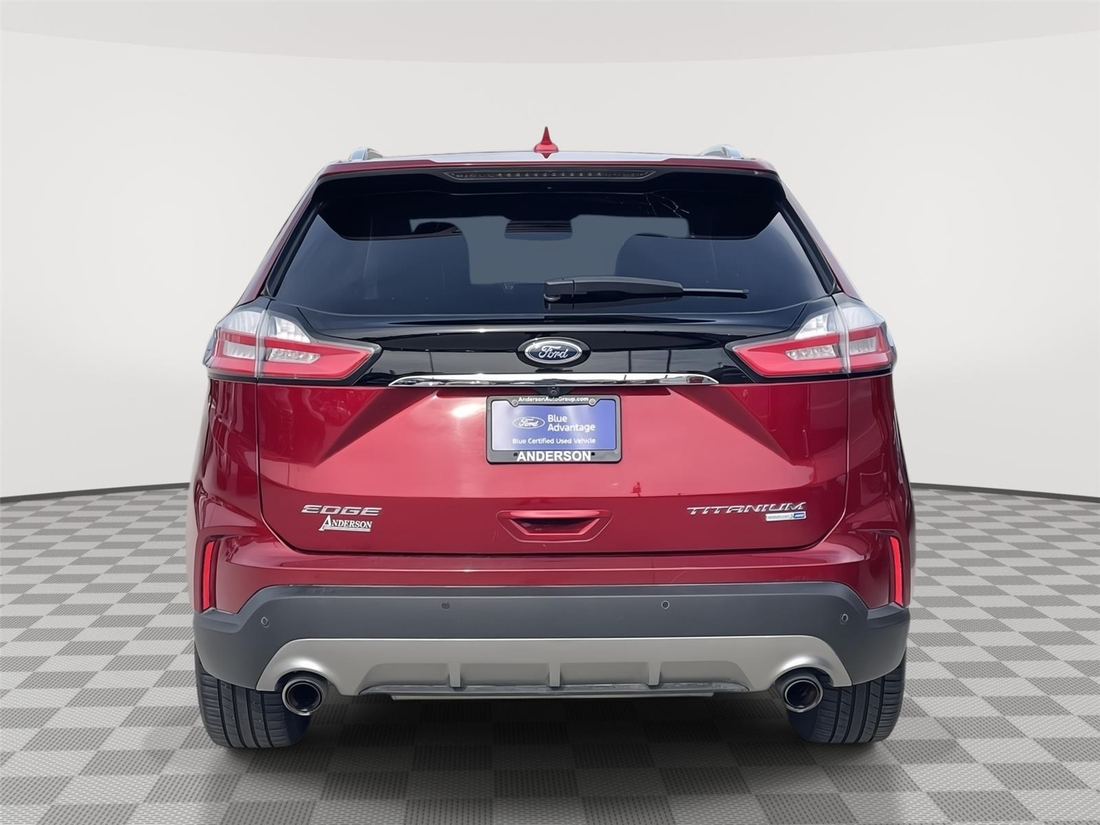 Vehicle photo 8