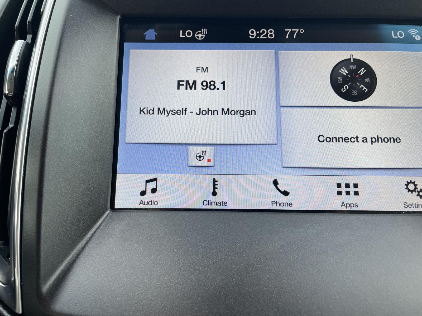 Vehicle photo 25