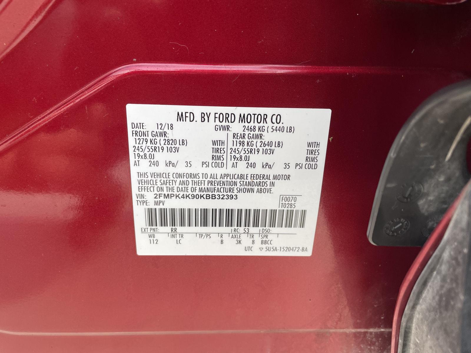 Vehicle photo 30