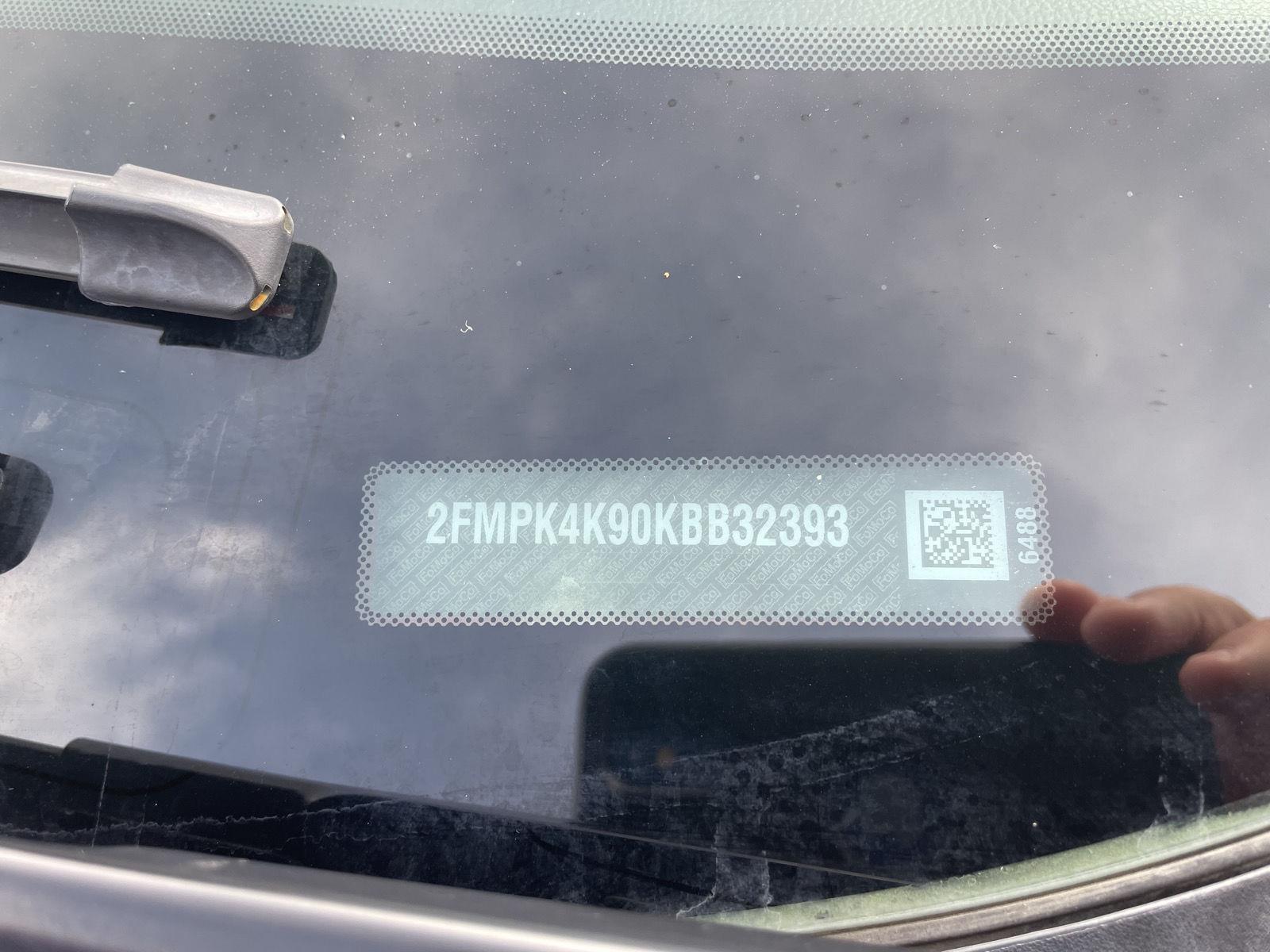 Vehicle photo 31