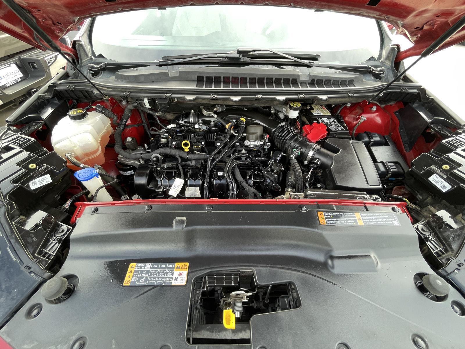 Vehicle photo 32