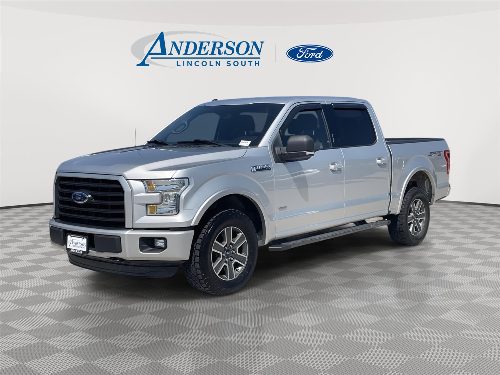  2015 Ford F-150 XLT SuperCrew 4WD   