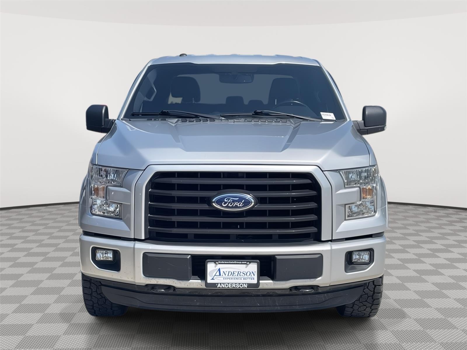 View vehicle photo 4