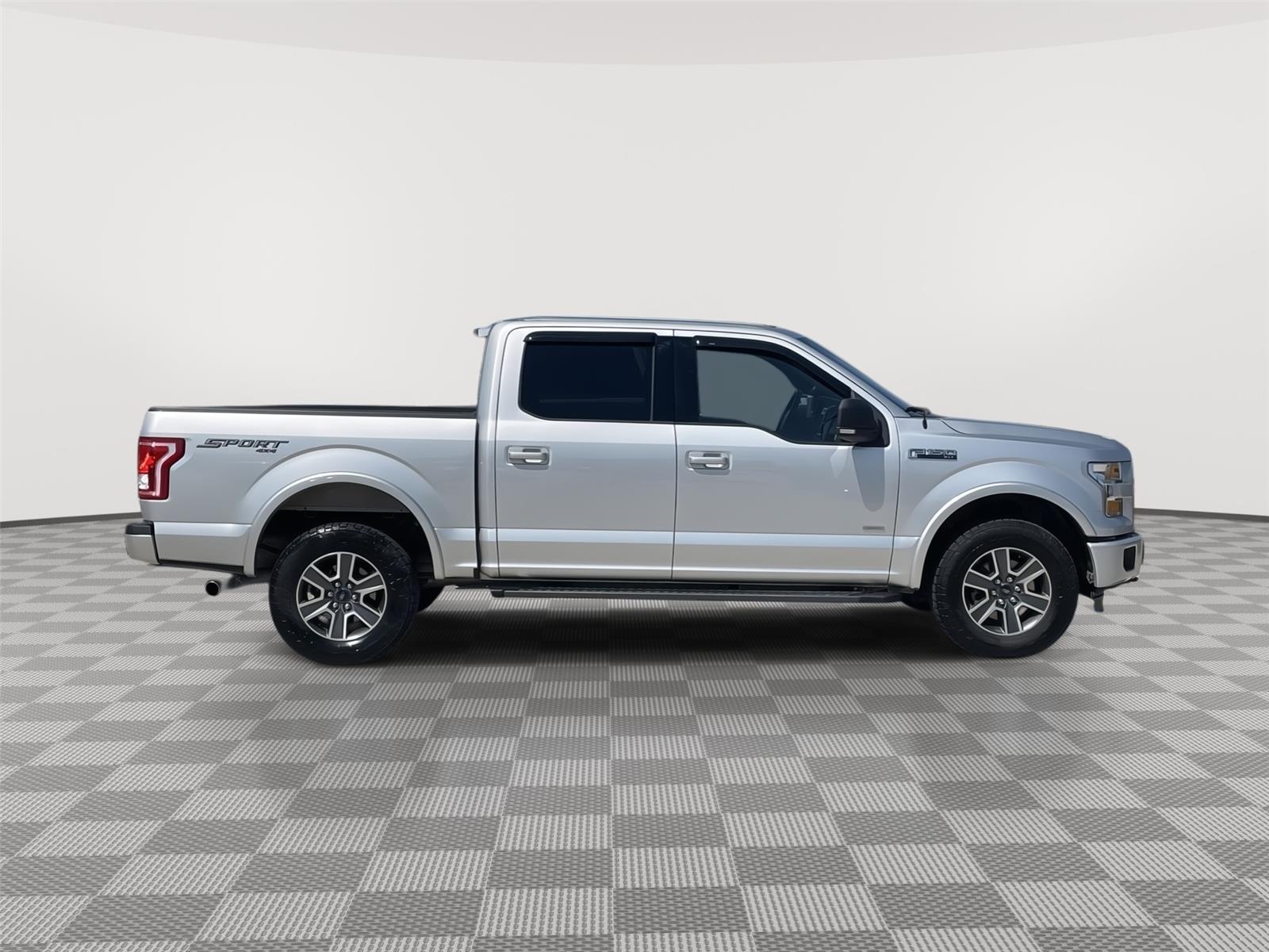 View vehicle photo 6