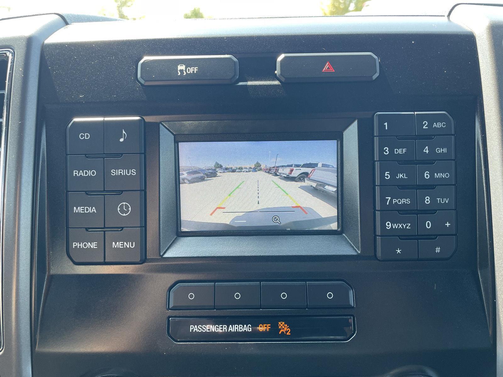 Vehicle photo 22