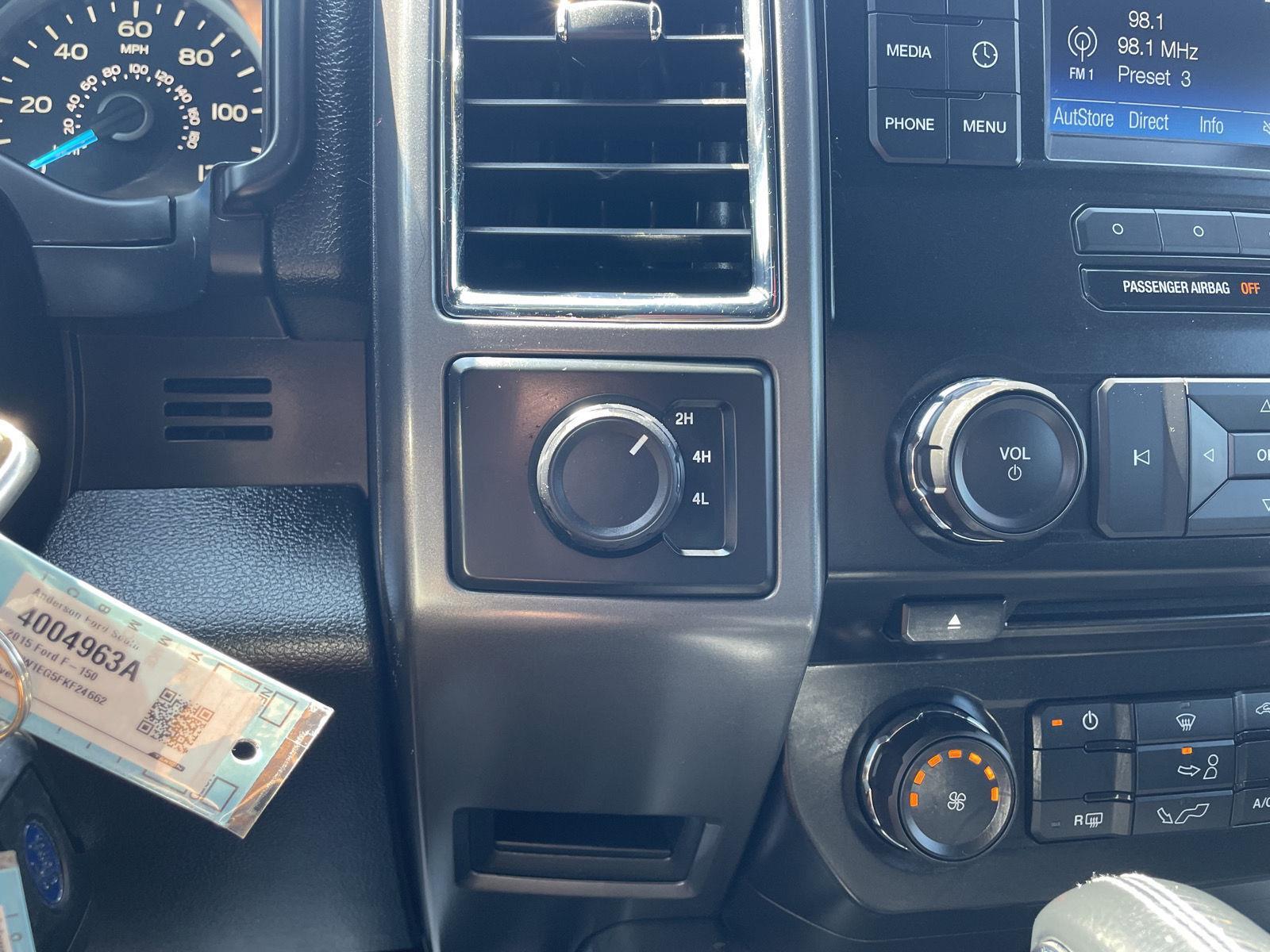 Vehicle photo 26