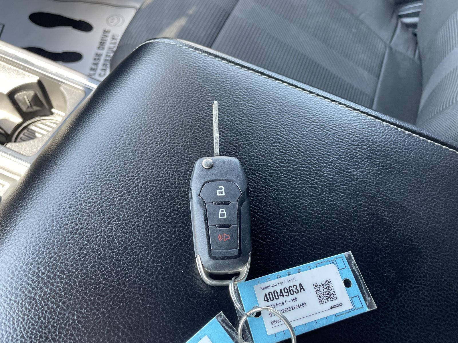 Vehicle photo 38