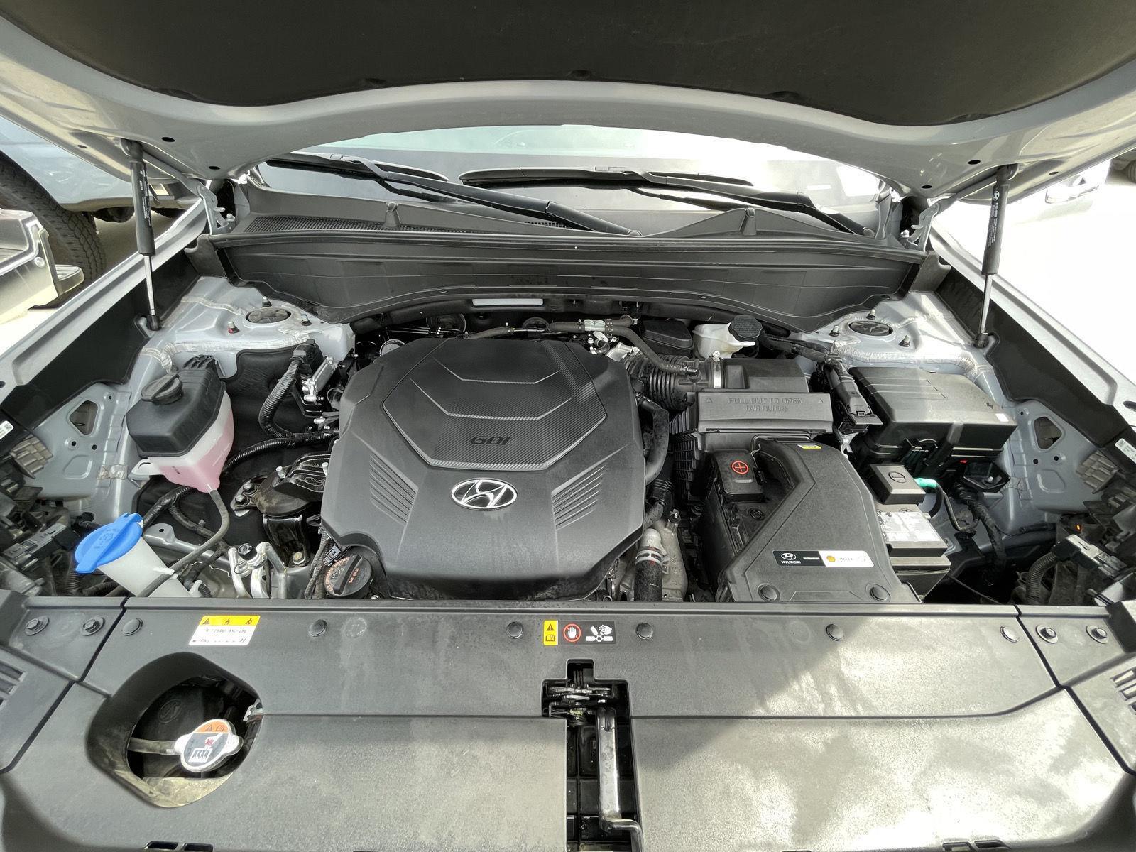 Vehicle photo 36