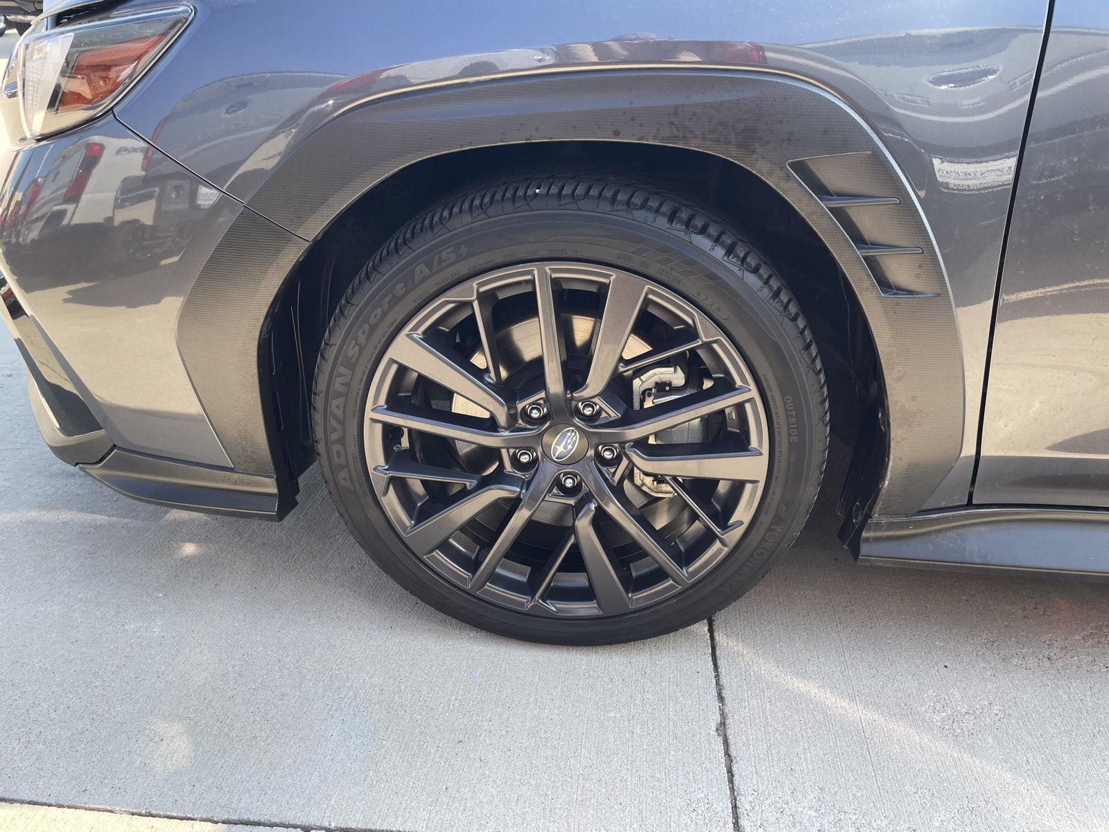 Vehicle photo 10
