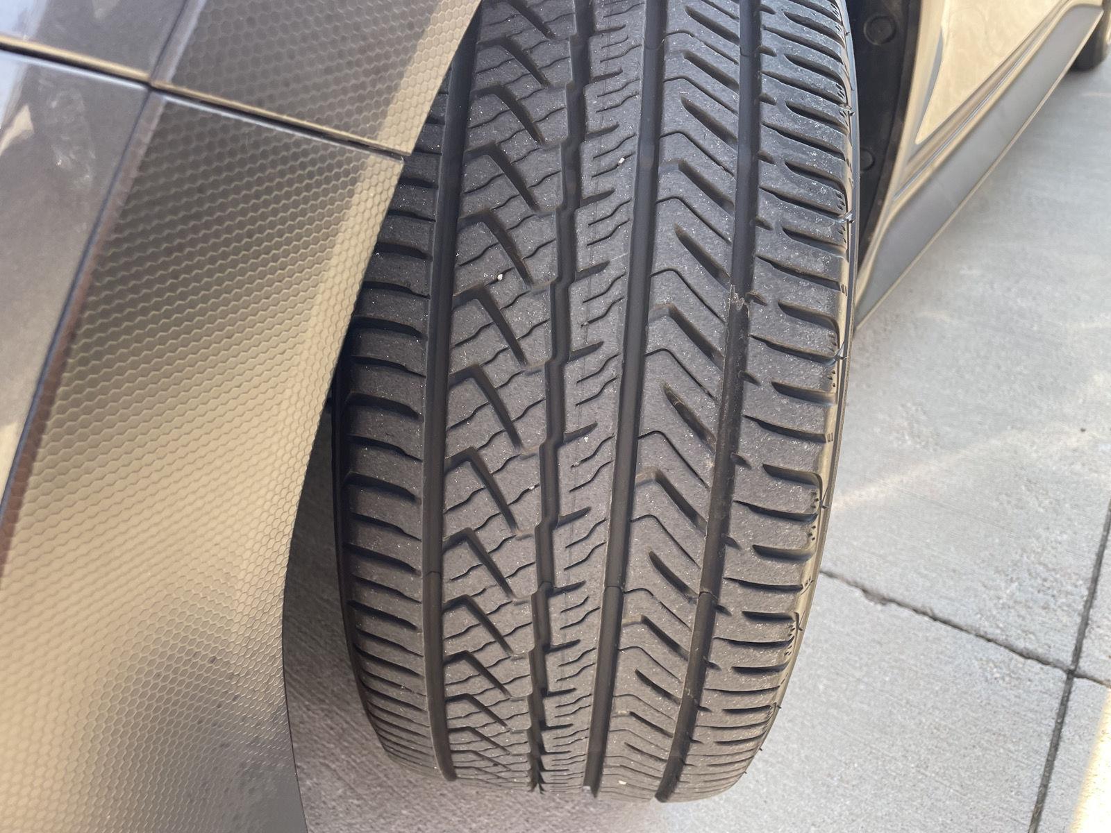 Vehicle photo 11