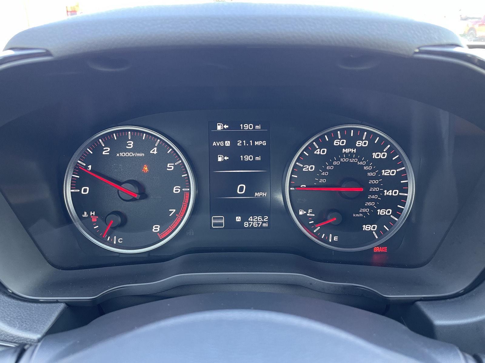 Vehicle photo 15
