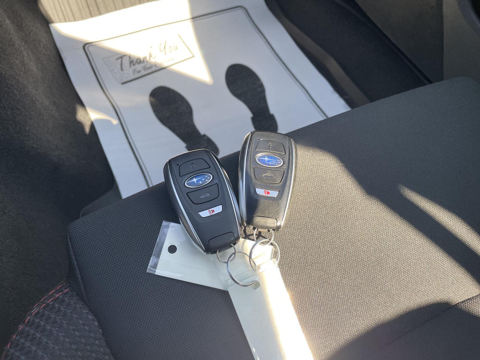 Vehicle photo 37