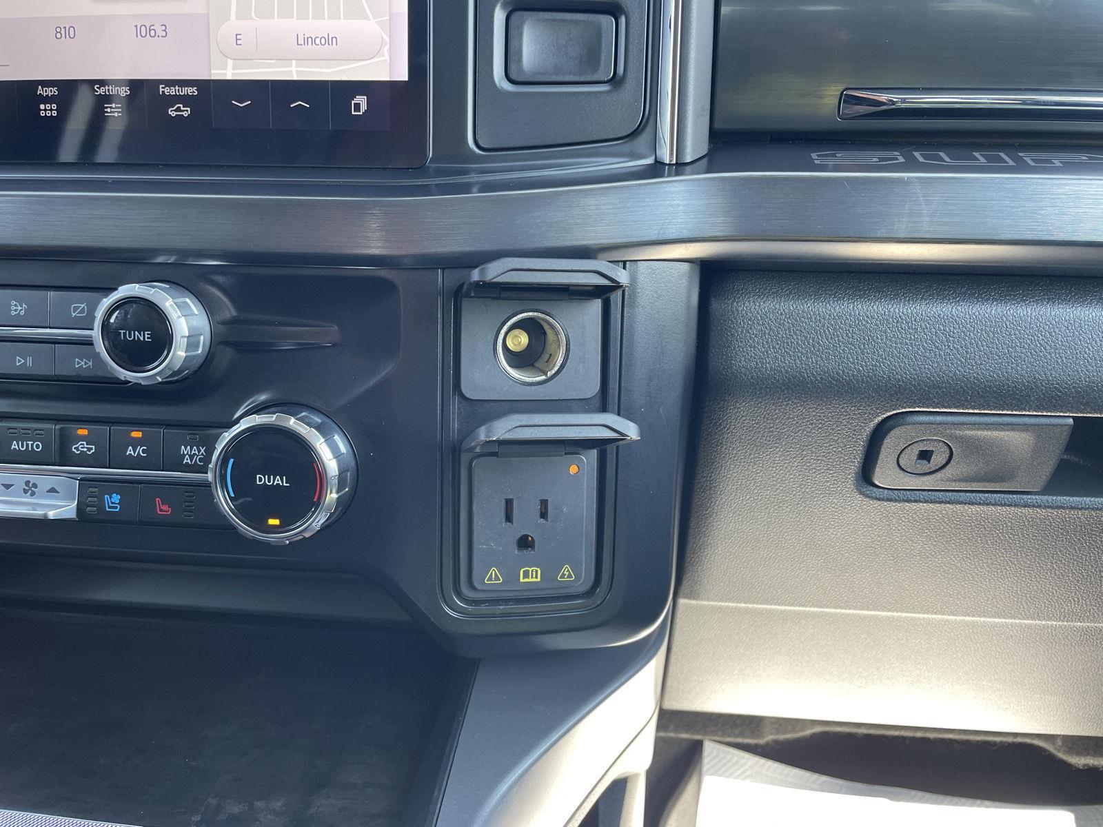 Vehicle photo 33
