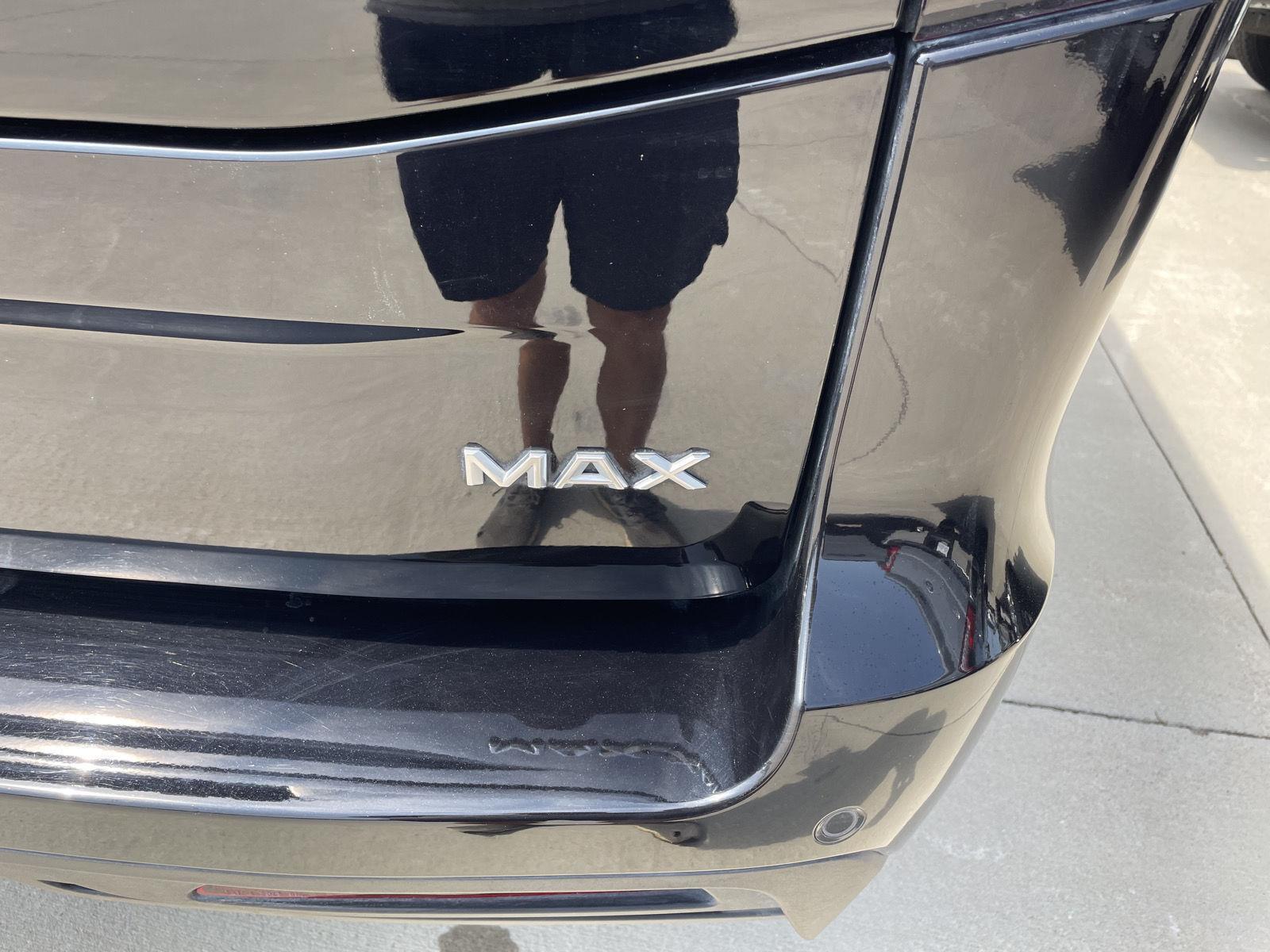 Vehicle photo 43