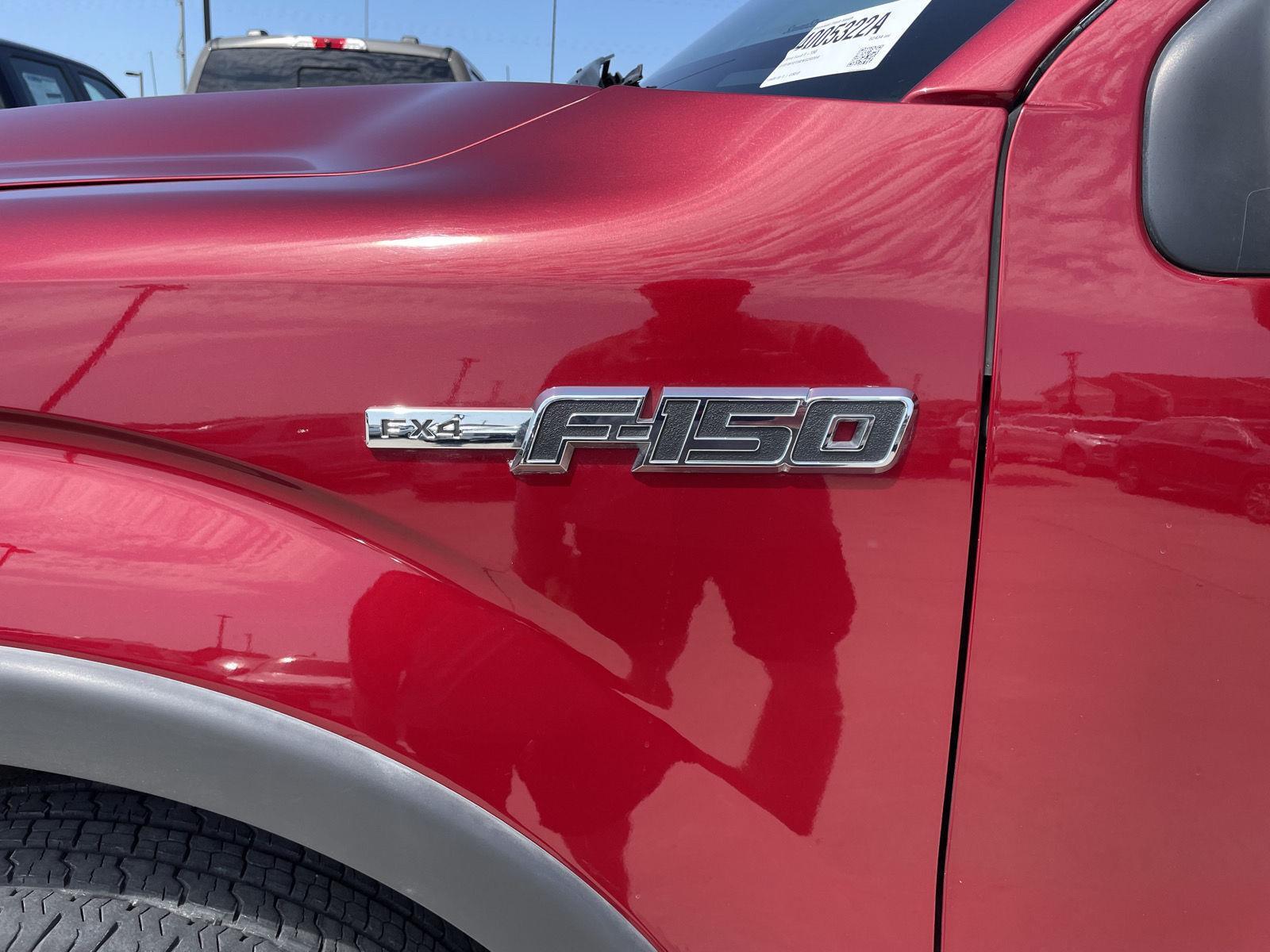Vehicle photo 34