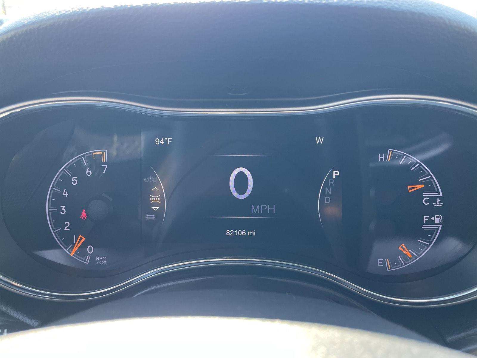 Vehicle photo 15
