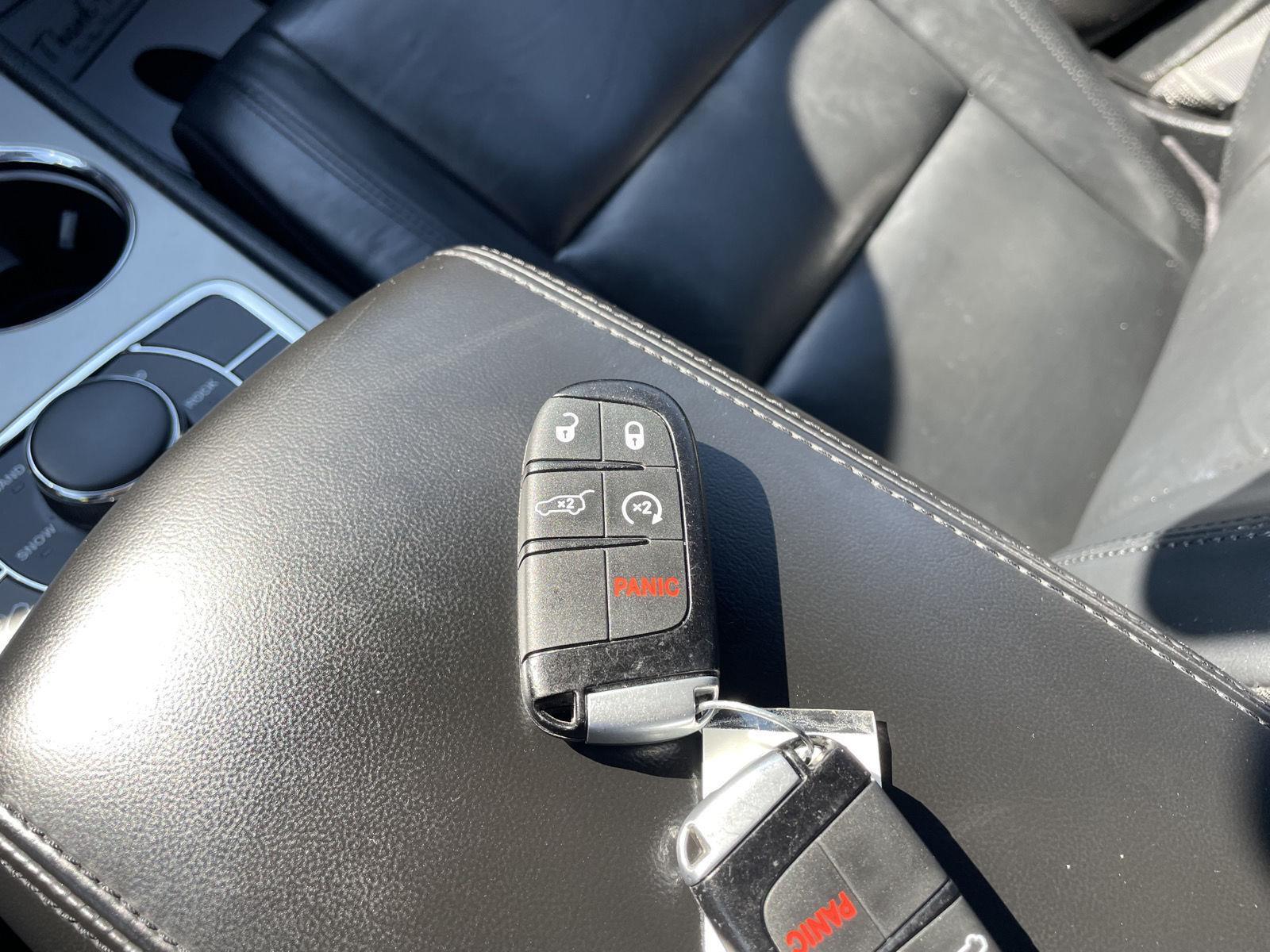 Vehicle photo 39