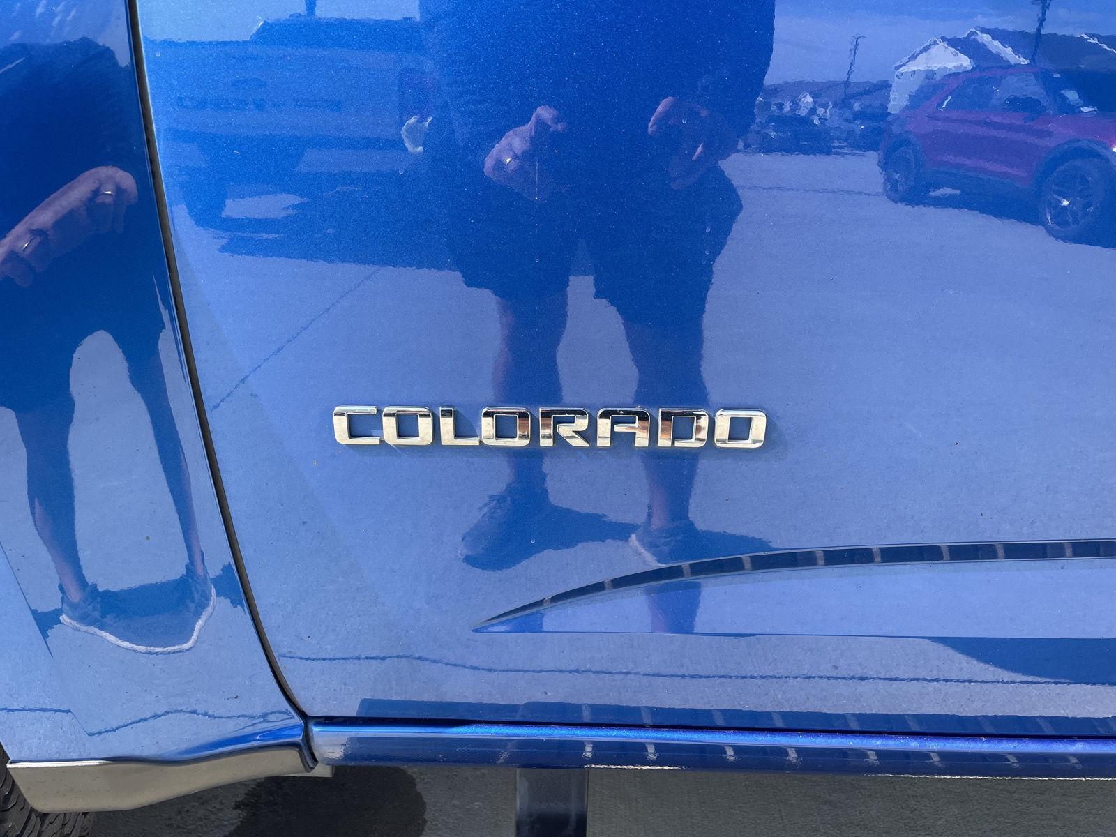Vehicle photo 38