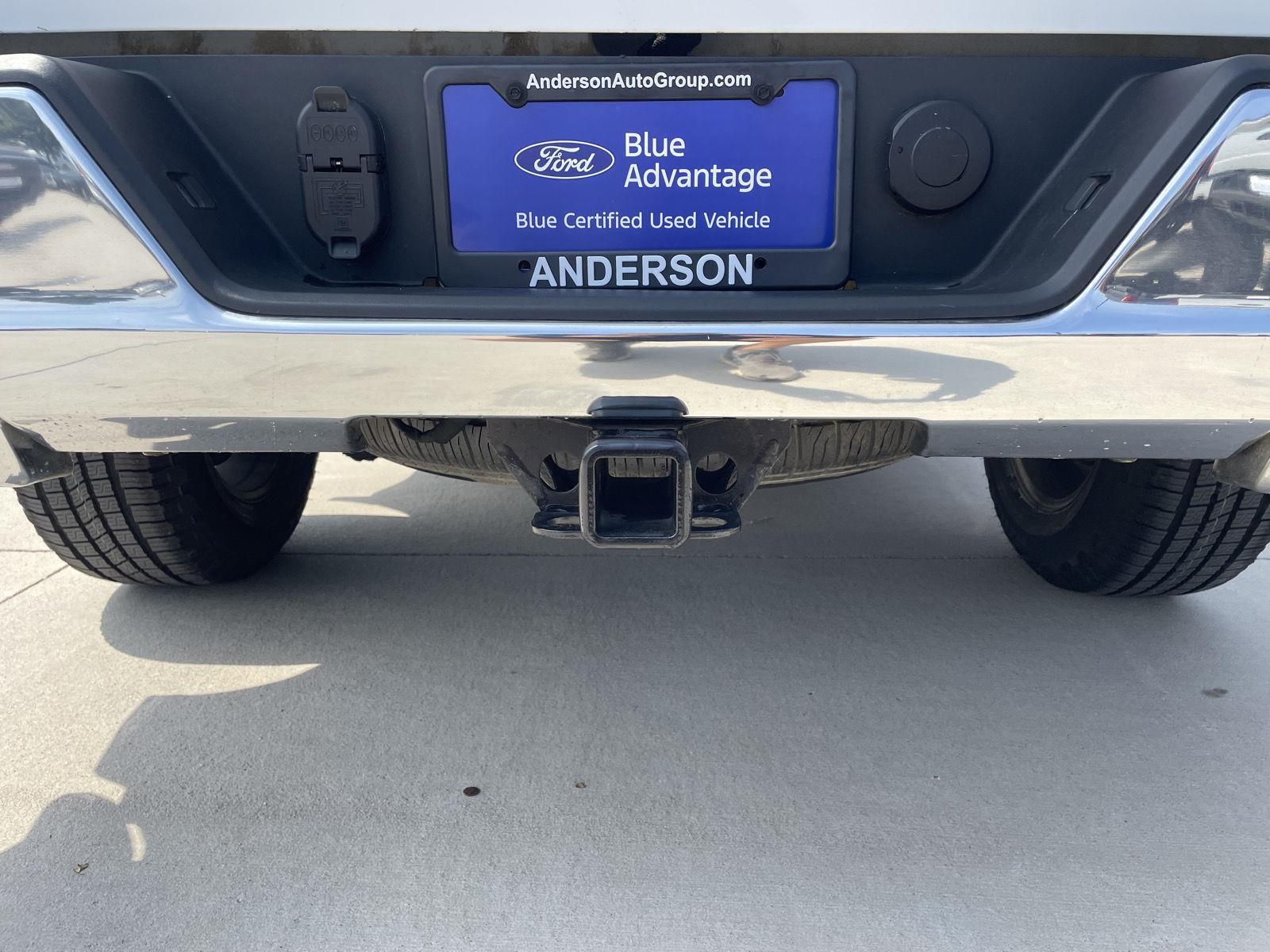 Vehicle photo 35