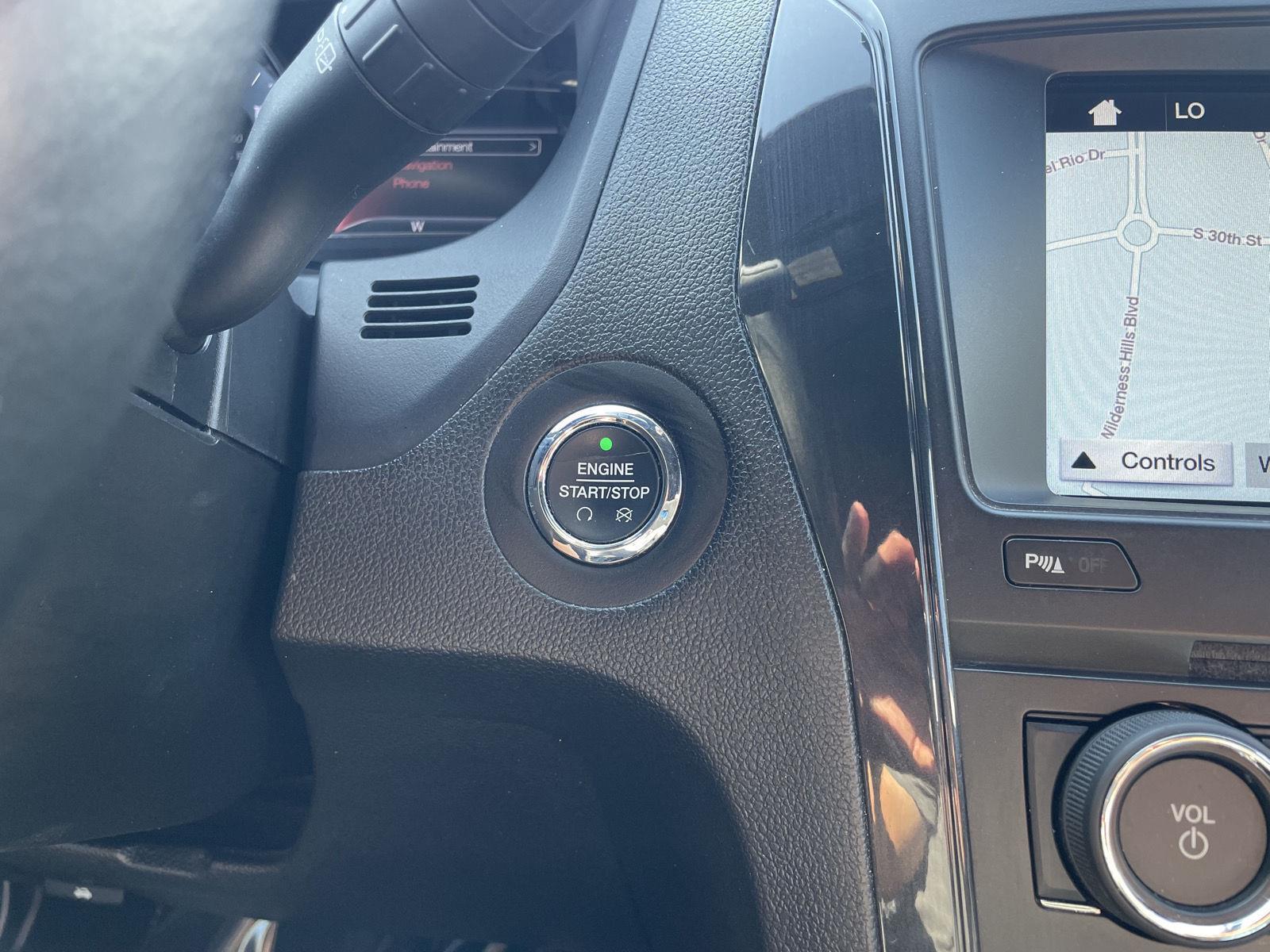 Vehicle photo 27